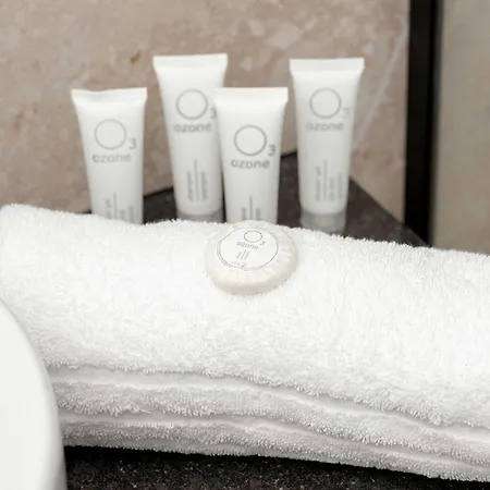 Stylish Deluxe 2 Bedrooms & Private Parking By Renters 아파트 *